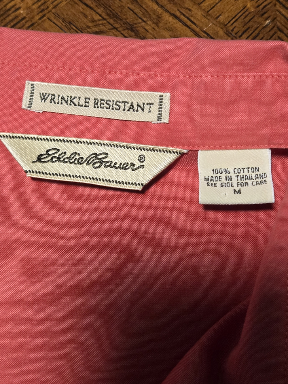 Eddie Bauer Preppy Coral Pink Button Down Medium Cotton Wrinkle Resistant Casual - Picture 3 of 6
